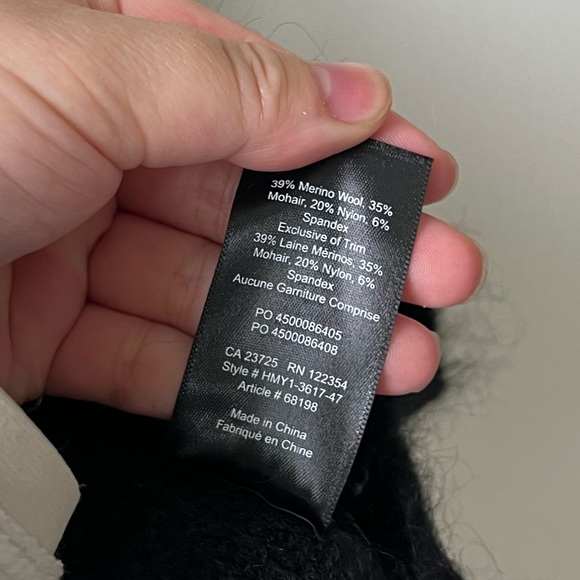 Aritzia Babaton Delton Sweater - Black - Size L - Picture 5 of 7